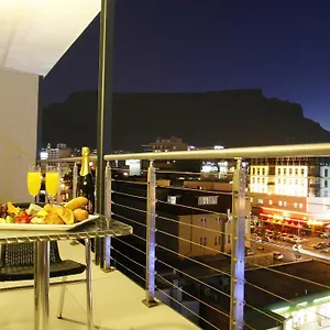 the-rockwell-all-suite-hotel-apartments.hotels-capetown.com/