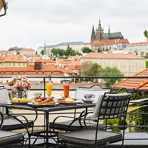 Four Seasons ***** Praga