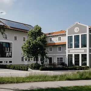 Hotel Brauerei Gaststätte Stierberg Obertaufkirchen