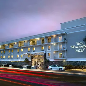 commodore.hotels-capetown.com/