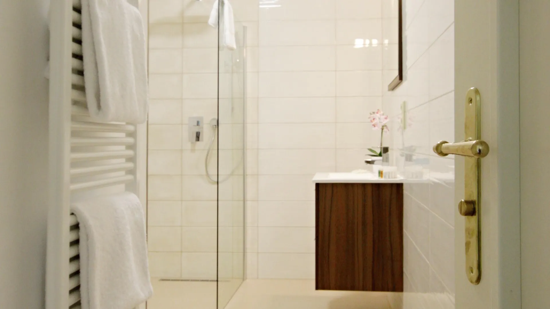 **** Hotel Alveo Suites Prague Czech Republic