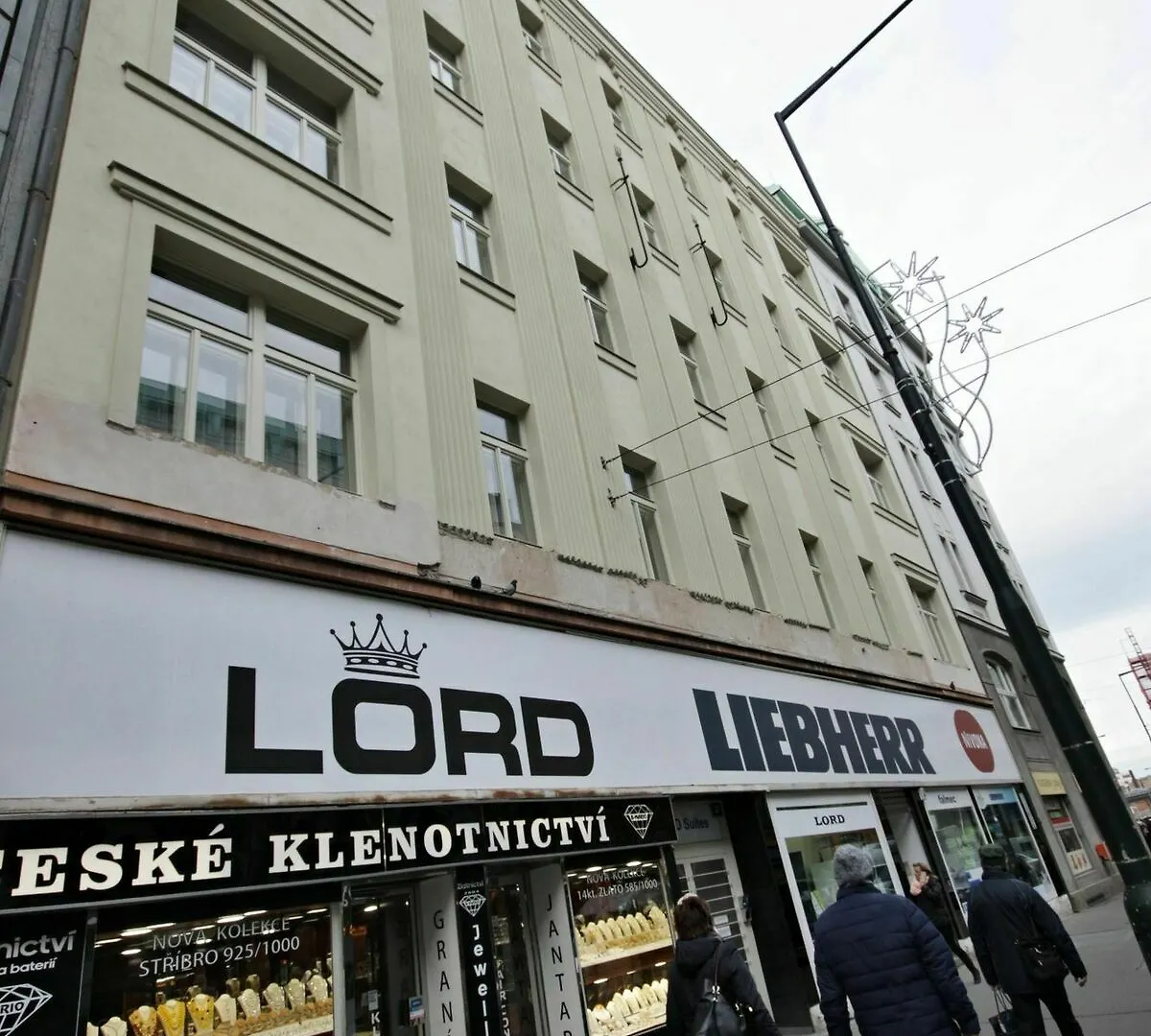 Alveo Suites Praag 4*,